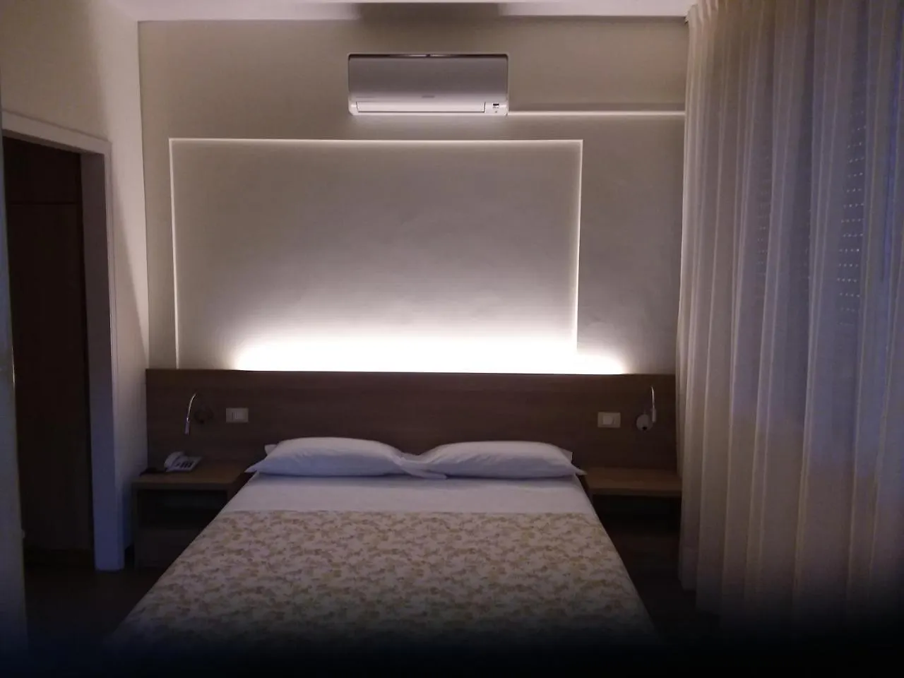 Hotel Albergo Nyers Perugia