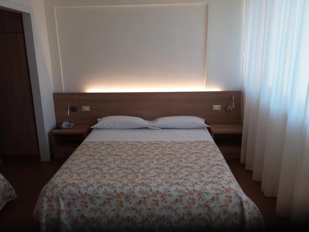 Albergo Nyers Perugia Hotel